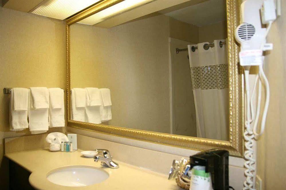 Quality Inn & Suites Searcy I-67 Habitación foto